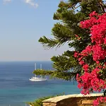 Ferienhaus Maison Simone With Private Heated Infinity Pool & Spectacular Sea View Agios Sostis (Tinos)